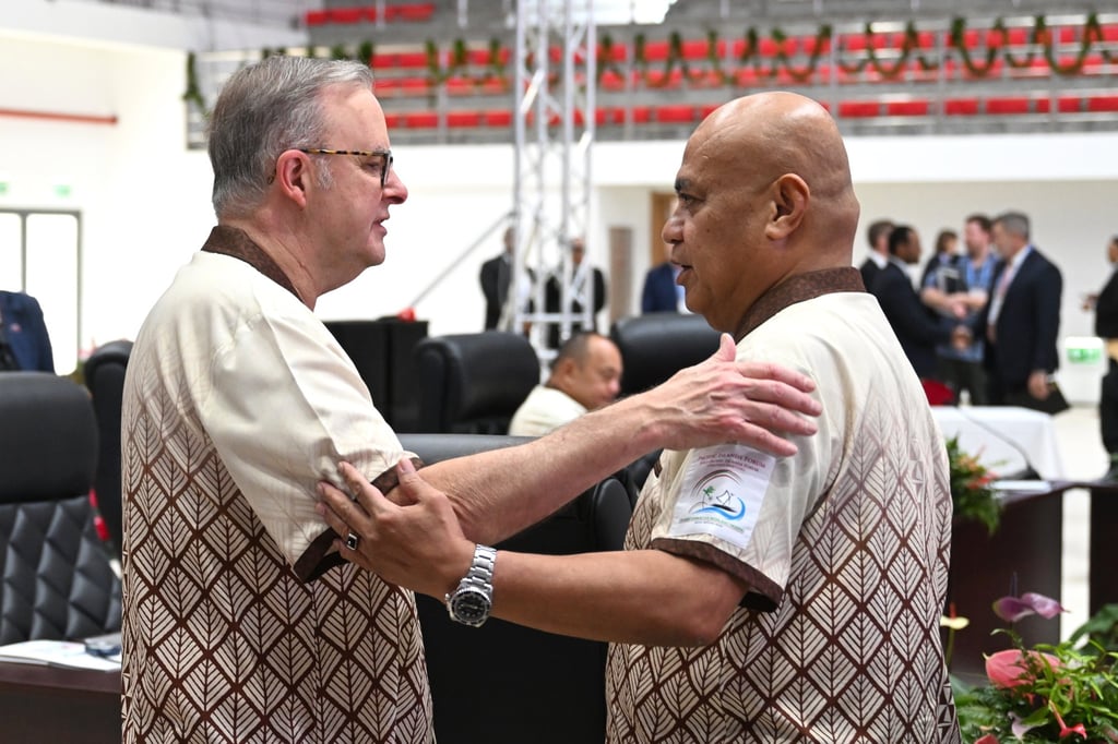 Australian Prime Minister Anthony Albanese with his Tuvaluan counterpart Feleti Teo at the Pacific Islands Forum meeting in Nuku’alofa, Tonga, on Wednesday. Photo: EPA-EFE